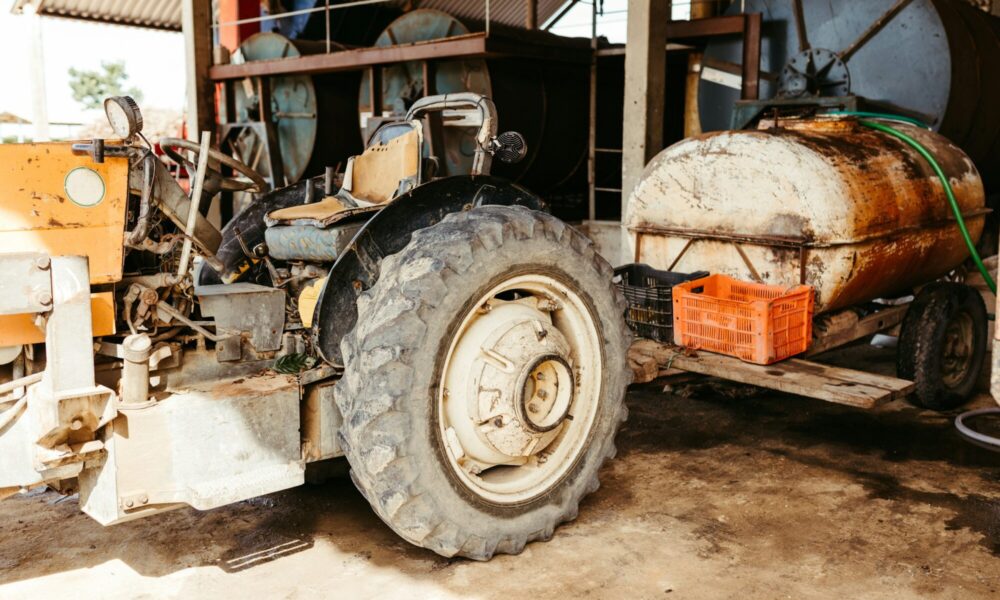 essential-case-ih-tractor-parts-every-farmer-should-have-on-hand